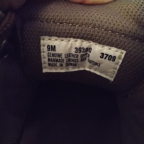 Timberland Leather Hiking Boots Low Top Lace Up - 9M - Picture 8 of 8